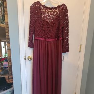 David's Bridal Bridesmaid's Dress, size 12, wine color